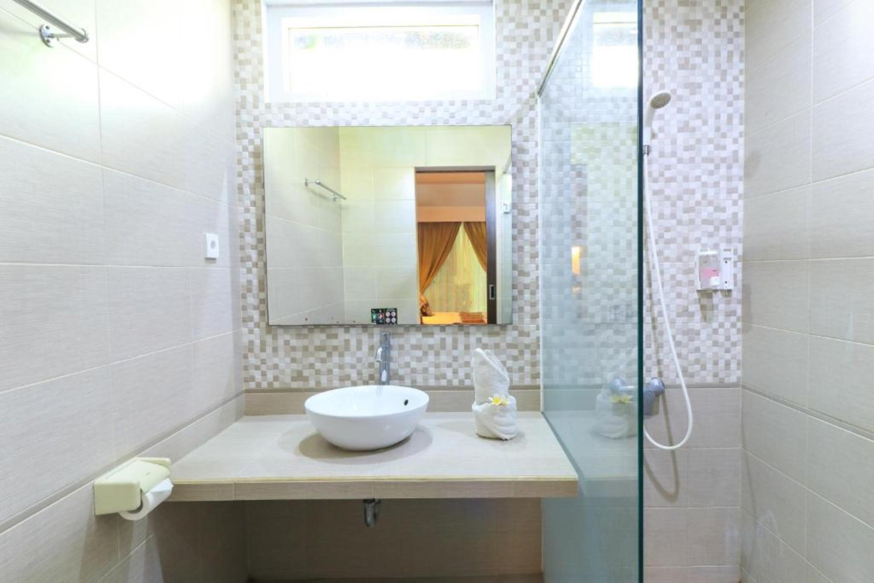 อายุ ลิลลี การ์เดน โฮเต็ล กูตา Hotel ภายนอก รูปภาพ